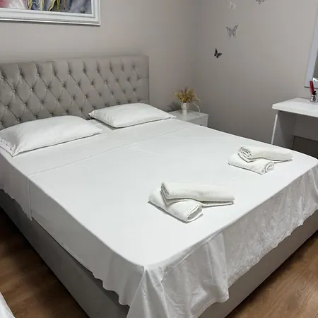 Green Apartment Apartament Durrës