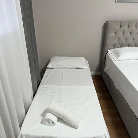 Green Apartment Durrës